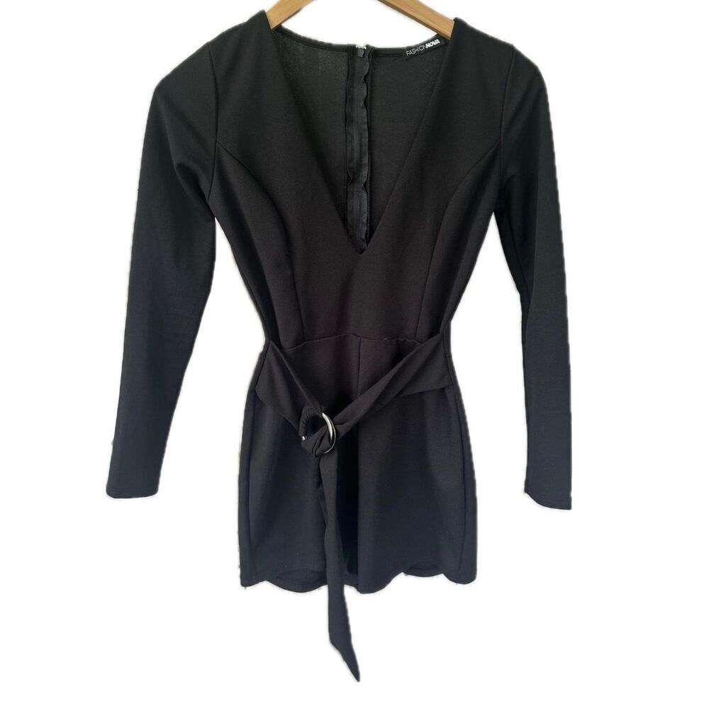 Fashion Nova Plunging V Neck Long Sleeve Sexy Bodycon Belted Playsuit Romper S